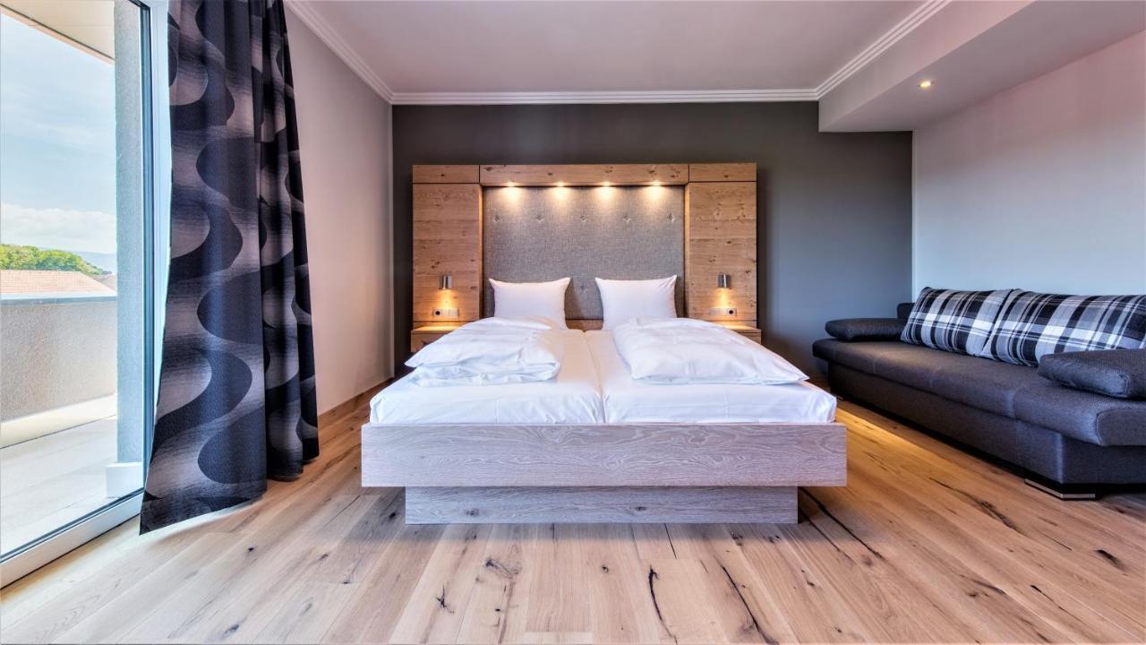 Heuboden Hotel Heu.Loft Freiburg Umkirch Extérieur photo