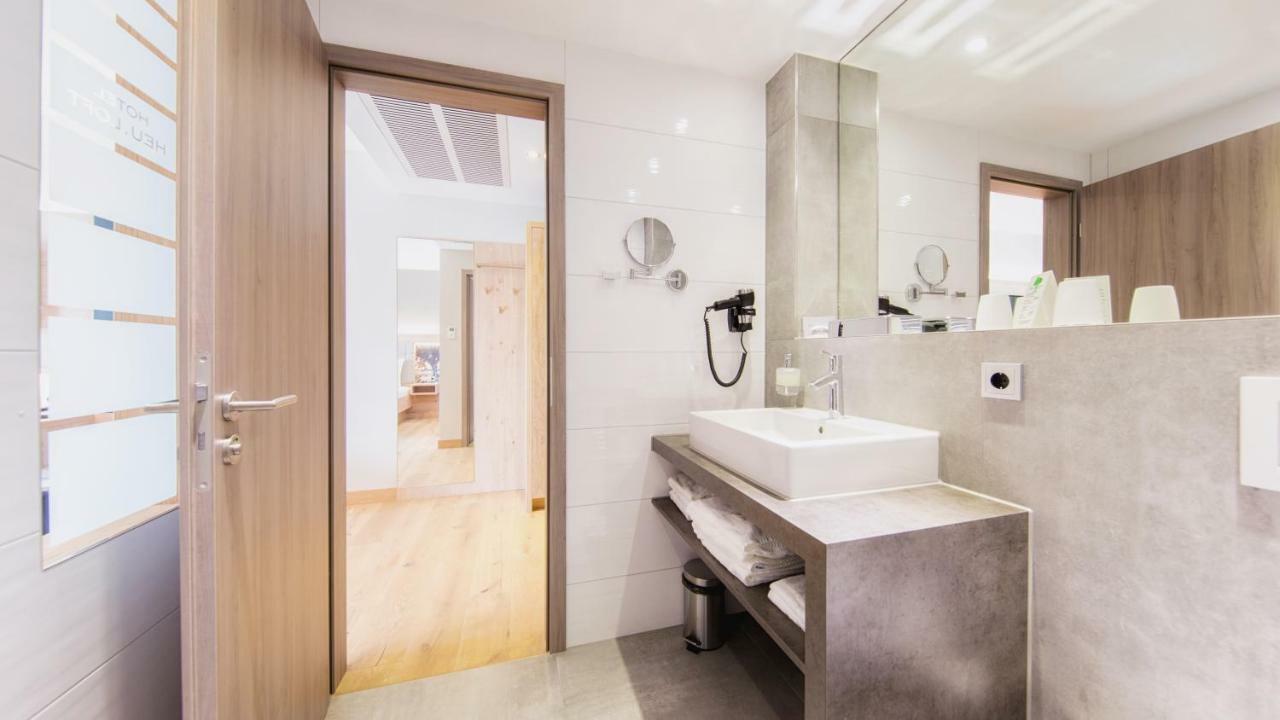 Heuboden Hotel Heu.Loft Freiburg Umkirch Extérieur photo